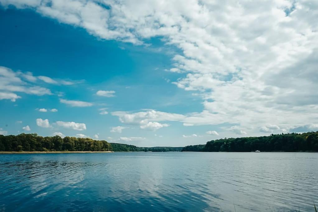 Ferienzimmer Direkt Am See Priepert Esterno foto